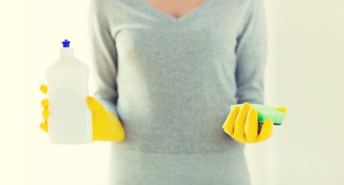 Deep cleaning in London for a spotless home interior